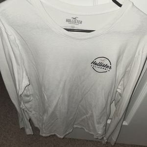 Hollister t-shirt style long sleeved top